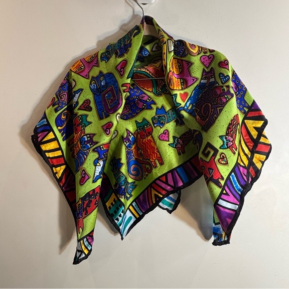 LAUREL BURCH 100% Silk Colorful Abstract Cat Pattern Scarf 35 x 35” - Picture 7 of 7